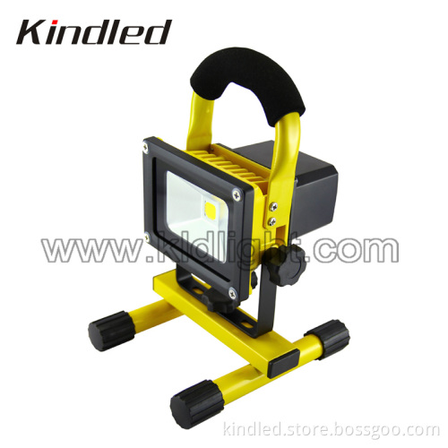 Portable Rechargeable LED Floodlight-5W for Working Time 6hours